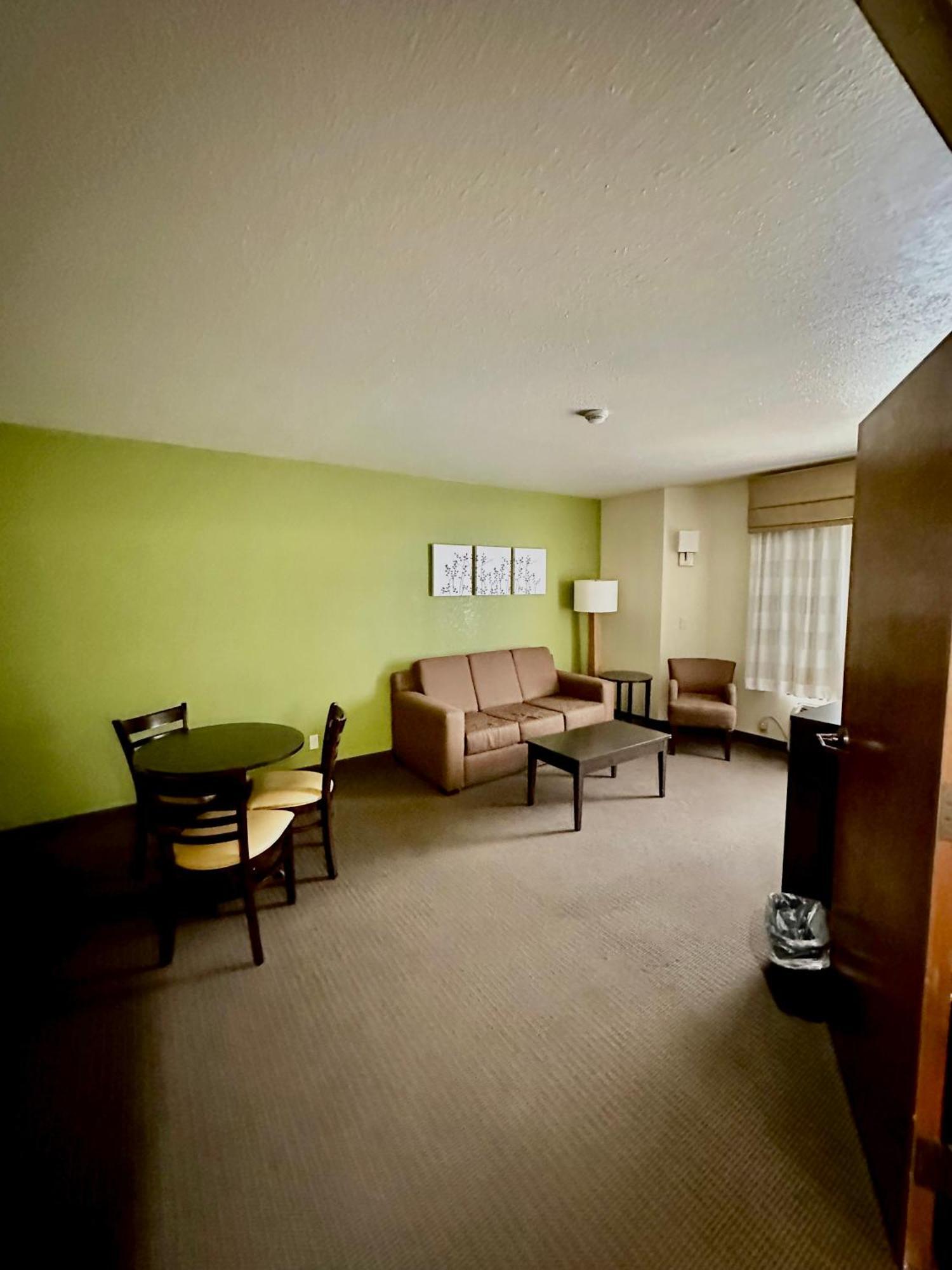 Sleep Inn & Suites Tulsa Central I-44 Zewnętrze zdjęcie