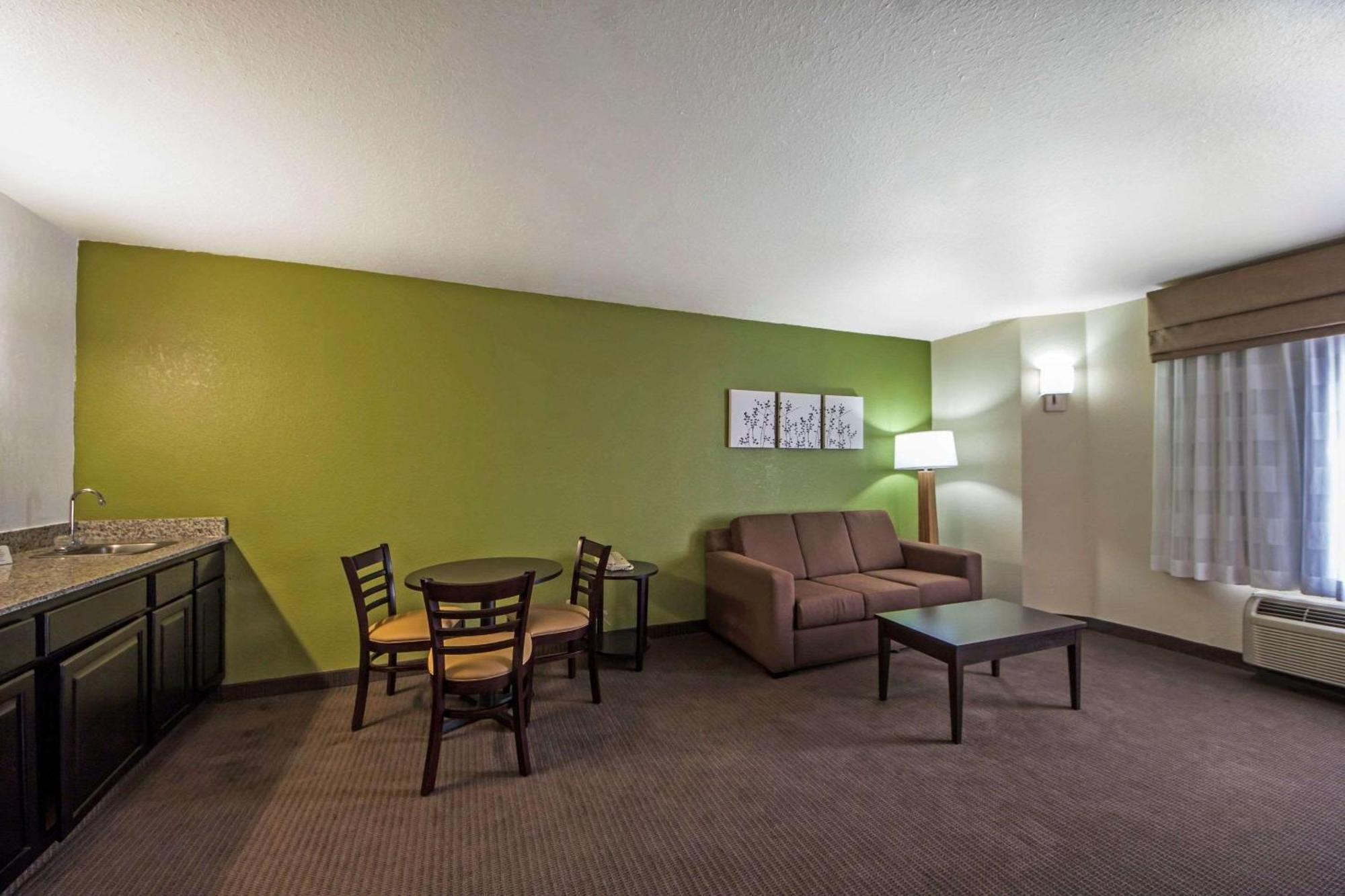 Sleep Inn & Suites Tulsa Central I-44 Zewnętrze zdjęcie